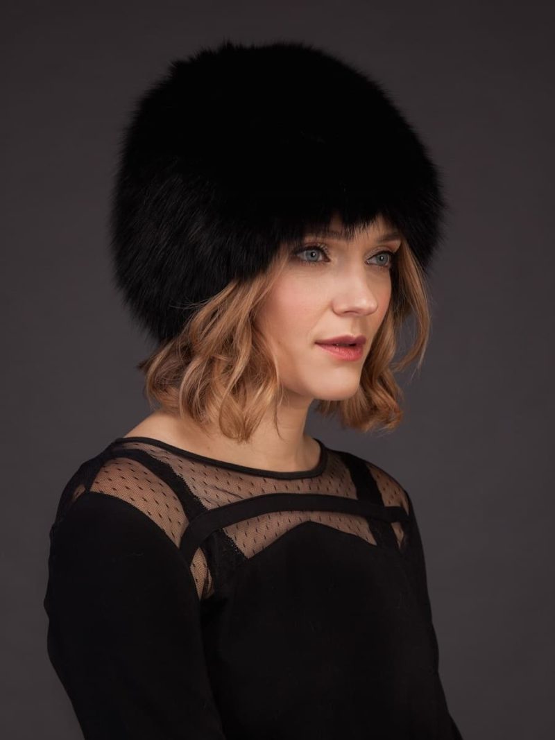 Knitted & stretchy black fox fur hat