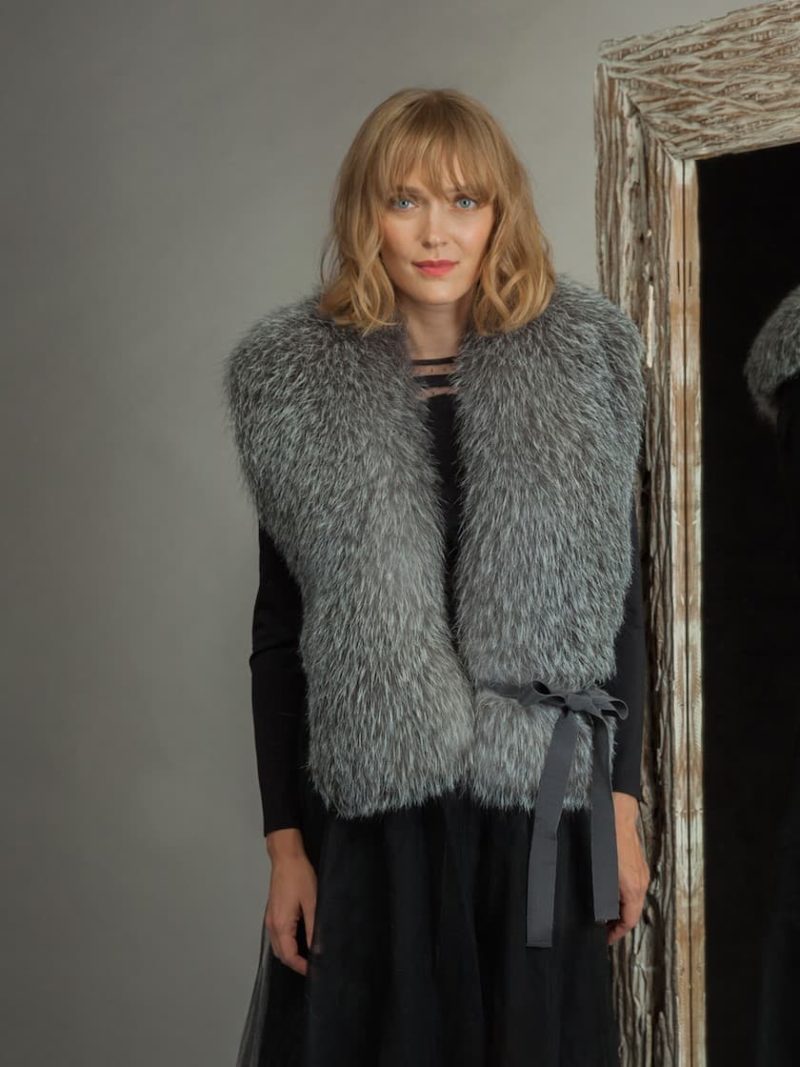 long silver fox fur collar tied with band