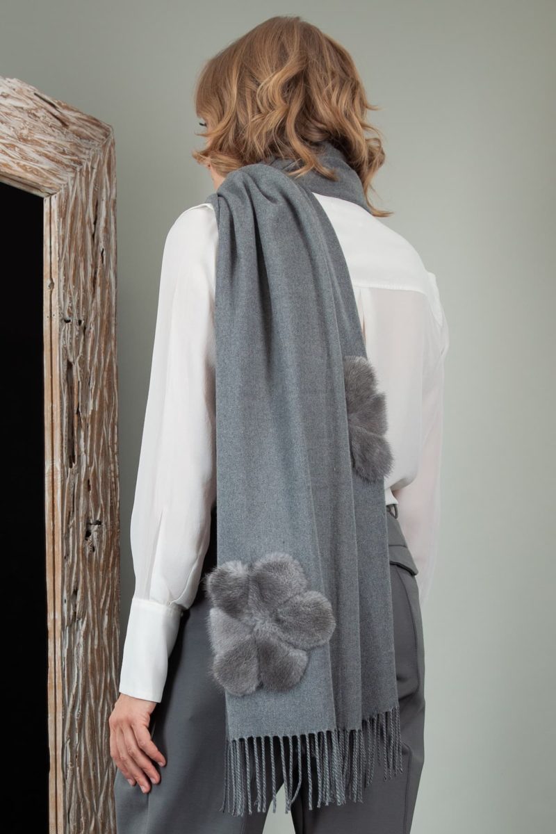 gray cashmere scarf with mink fur flower decoration