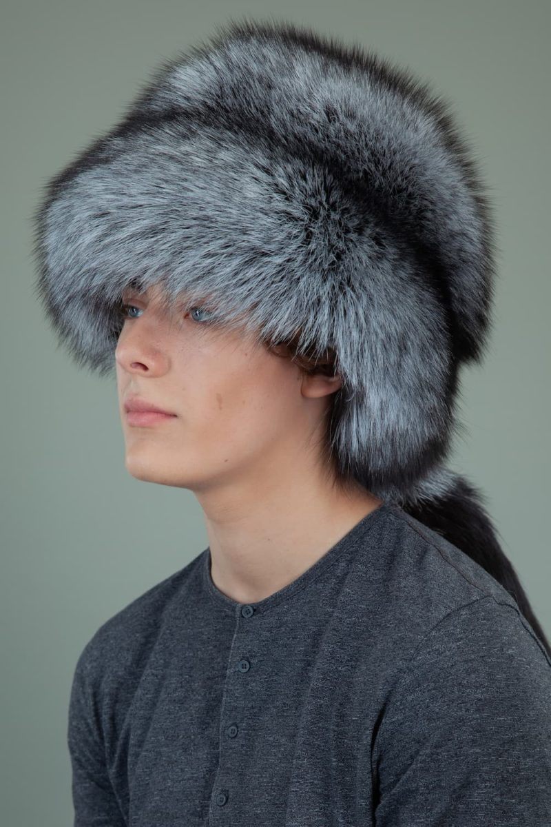 round cossack silver fox fur hat for men with tail