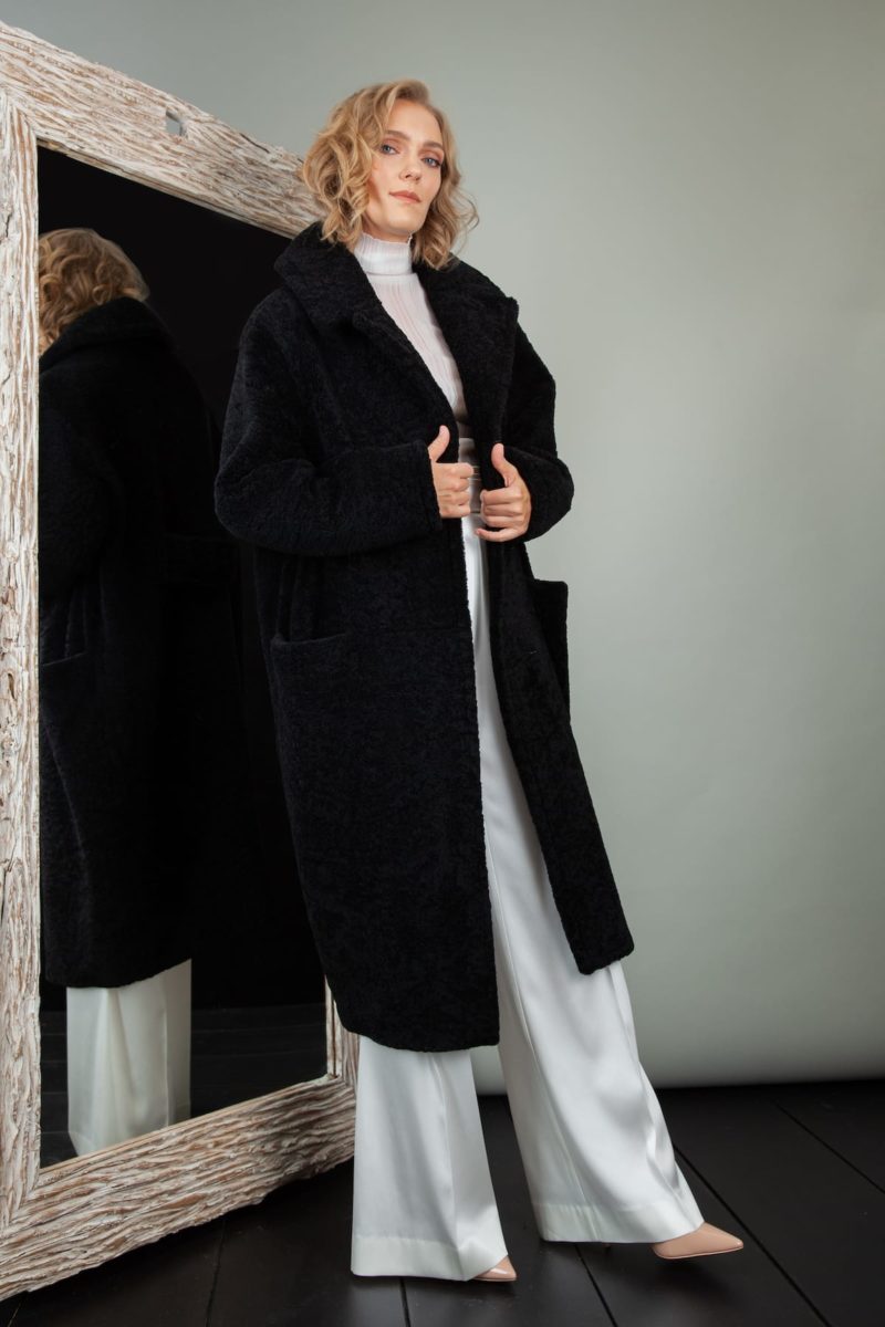 black oversize sheepskin fur teddy coat for women