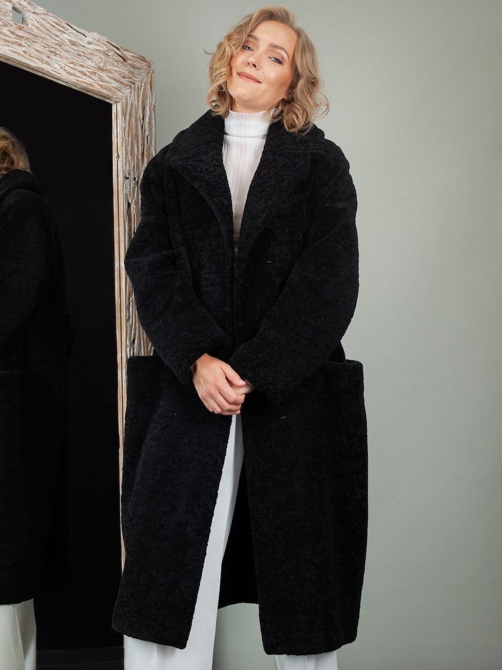Black Sheepskin Teddy Coat for Women | NordFur