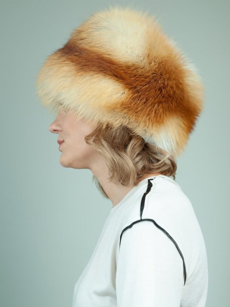 round natural red fox fur hat for women