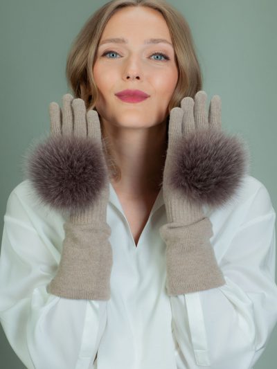 beige cashmere wool gloves with brown fox fur decoration