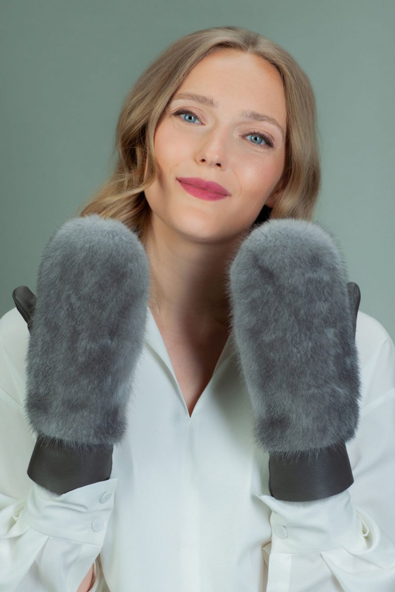 gray merino sheepskin mittens with mink fur decoration