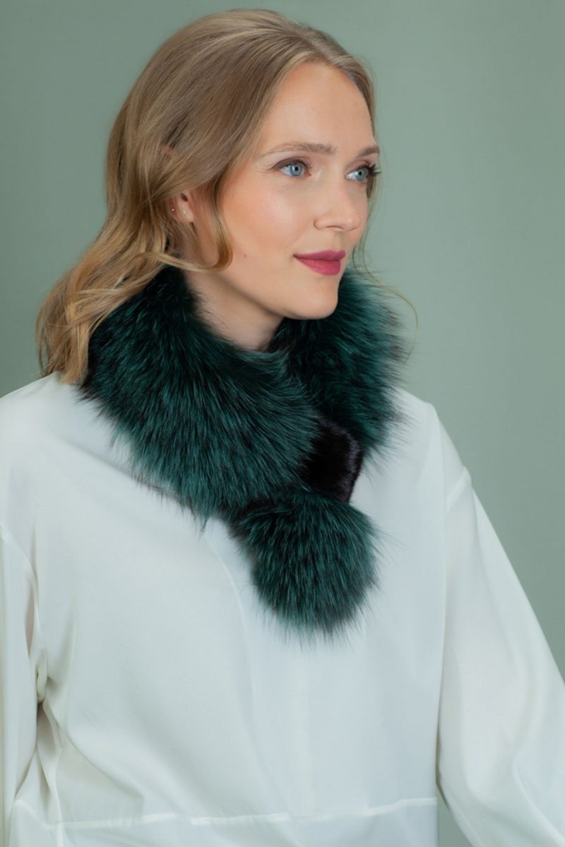 keyhole green fox fur scarf