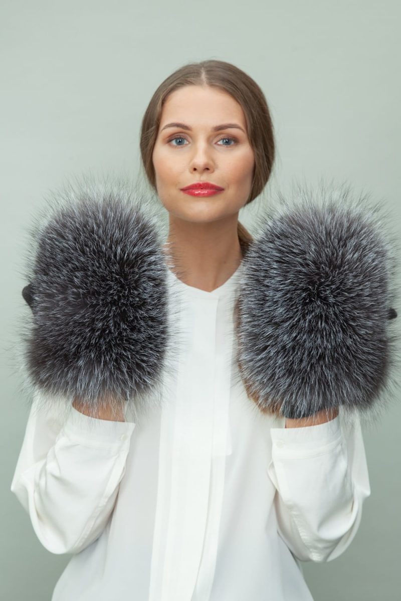 gray wool mittens with silver fox fur